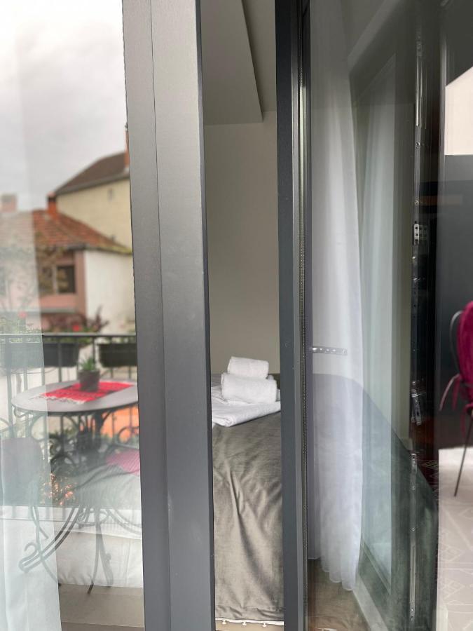 Etnomania Boutique Hotel Prisztina Zewnętrze zdjęcie