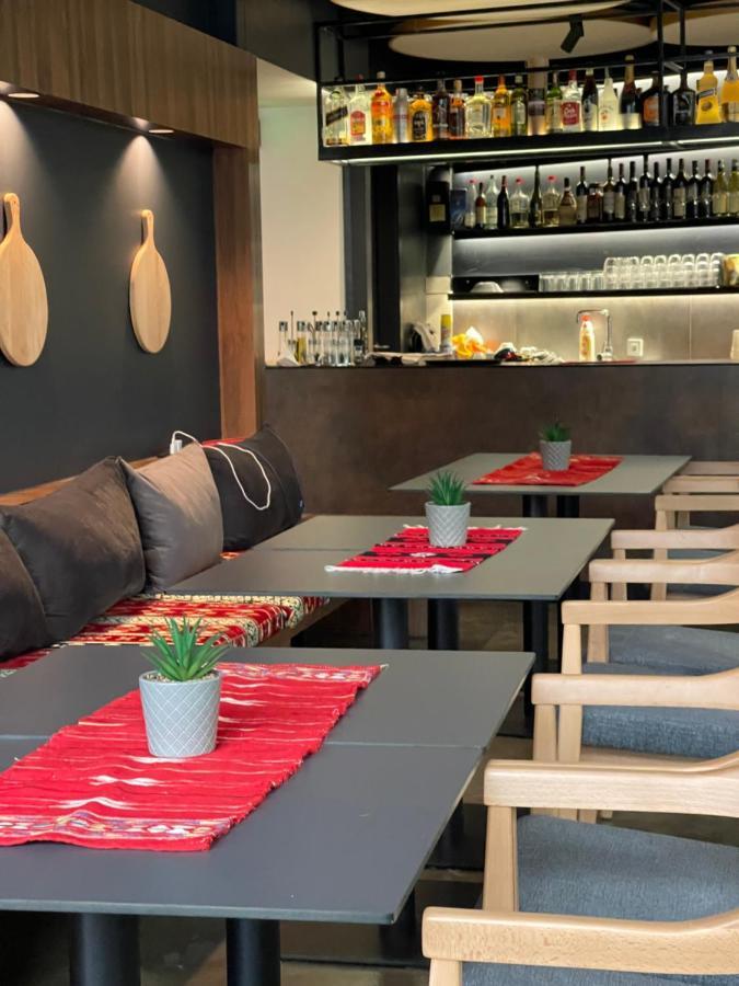 Etnomania Boutique Hotel Prisztina Zewnętrze zdjęcie